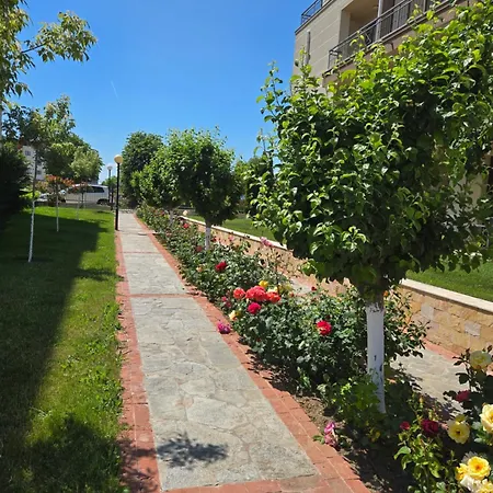 Juli Sorento Διαμέρισμα Sveti Vlas